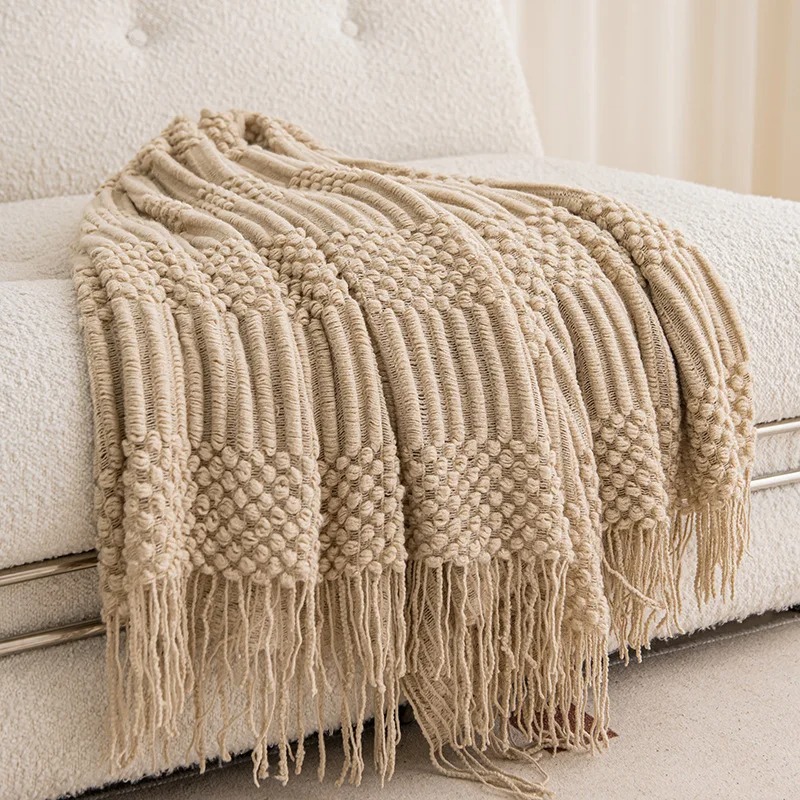Throw Blanket Chunky Knit - Haki Renkli Püsküllü Örgü Battaniye, Kalın